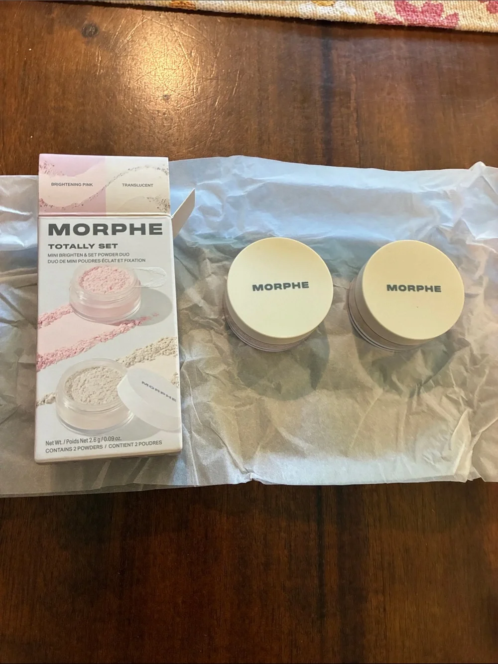 Morphe Totally Set Mini Brighten & Set Powder Duo - Pink & Light Beige